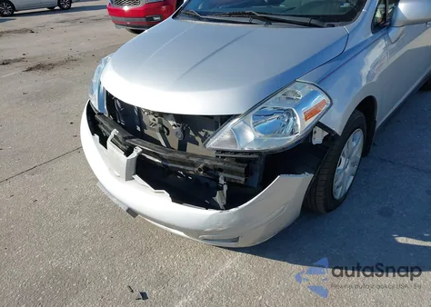 2011 Nissan Versa 1.8S из США, поврежденный, VIN 3N1BC1AP2BL361529